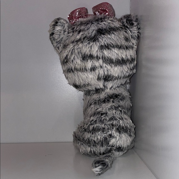 Ty Stuffed Animals Set - Santa, Unicorn, Cat, and Wolf - Picture 12 of 13